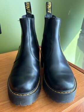 Dr Martens Rometty Chelsea Platform Stacked Heel Wyoming Leather Boots